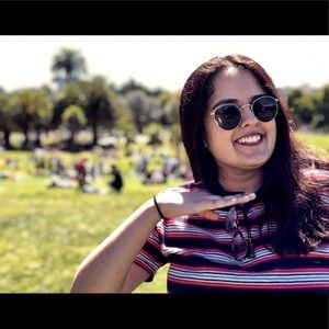 Meet your Posher, Reisha